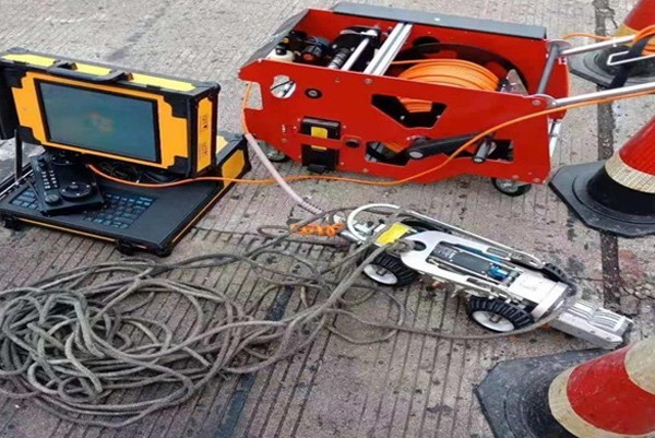 会理CCTV管道检测机器人